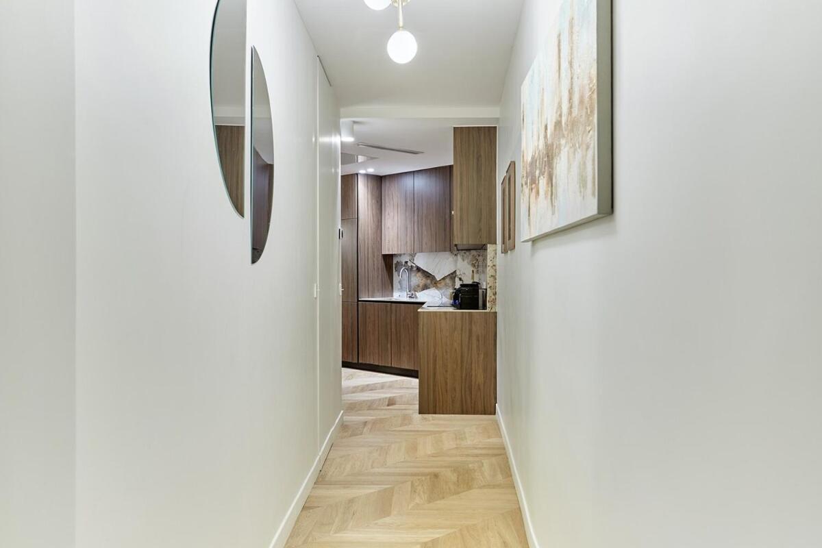 Sublime 3 Bedrooms Center Of By Prestige *